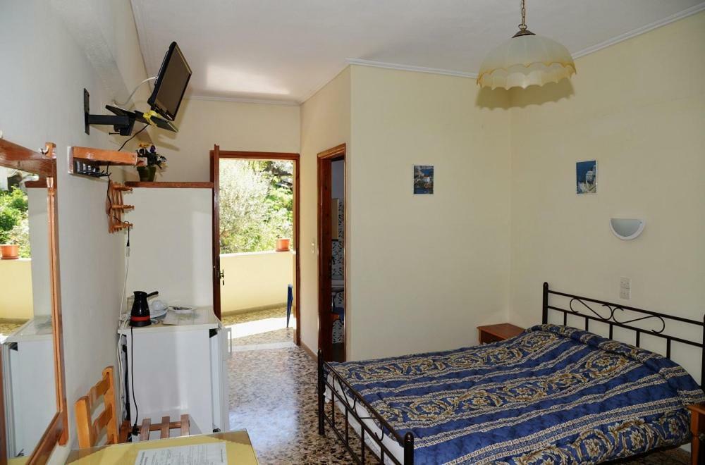 Kotsifas Rooms Tirós Exteriör bild